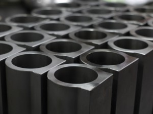 下町ボブスレー2号機部品|ランナーキャリア軸受|大野精機